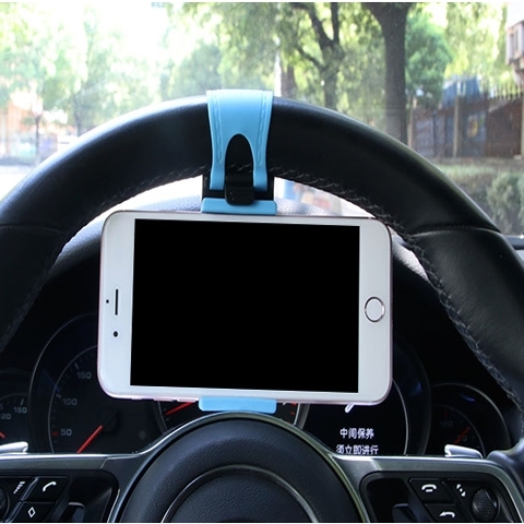 The mobile phone holder of car steering wheel is fixed on the steering wheel with portable mobile phone bracket